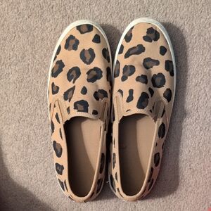 Leopard Print Women Slip-On Shoes 8.5